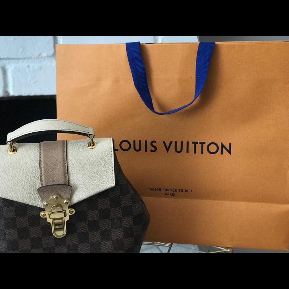 Louis Vuitton shopping bag